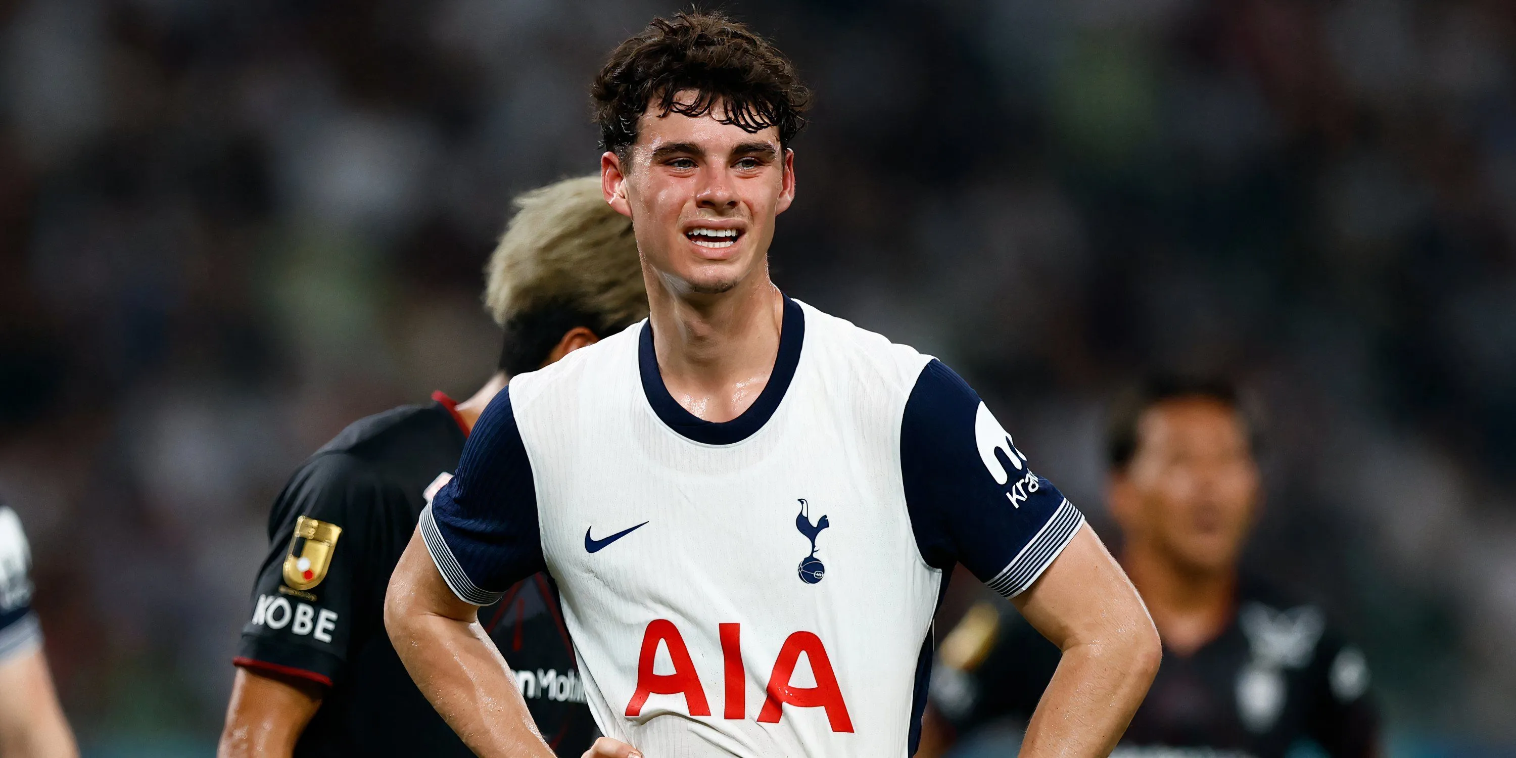 Archie Gray - tài năng trẻ của Tottenham Hotspur