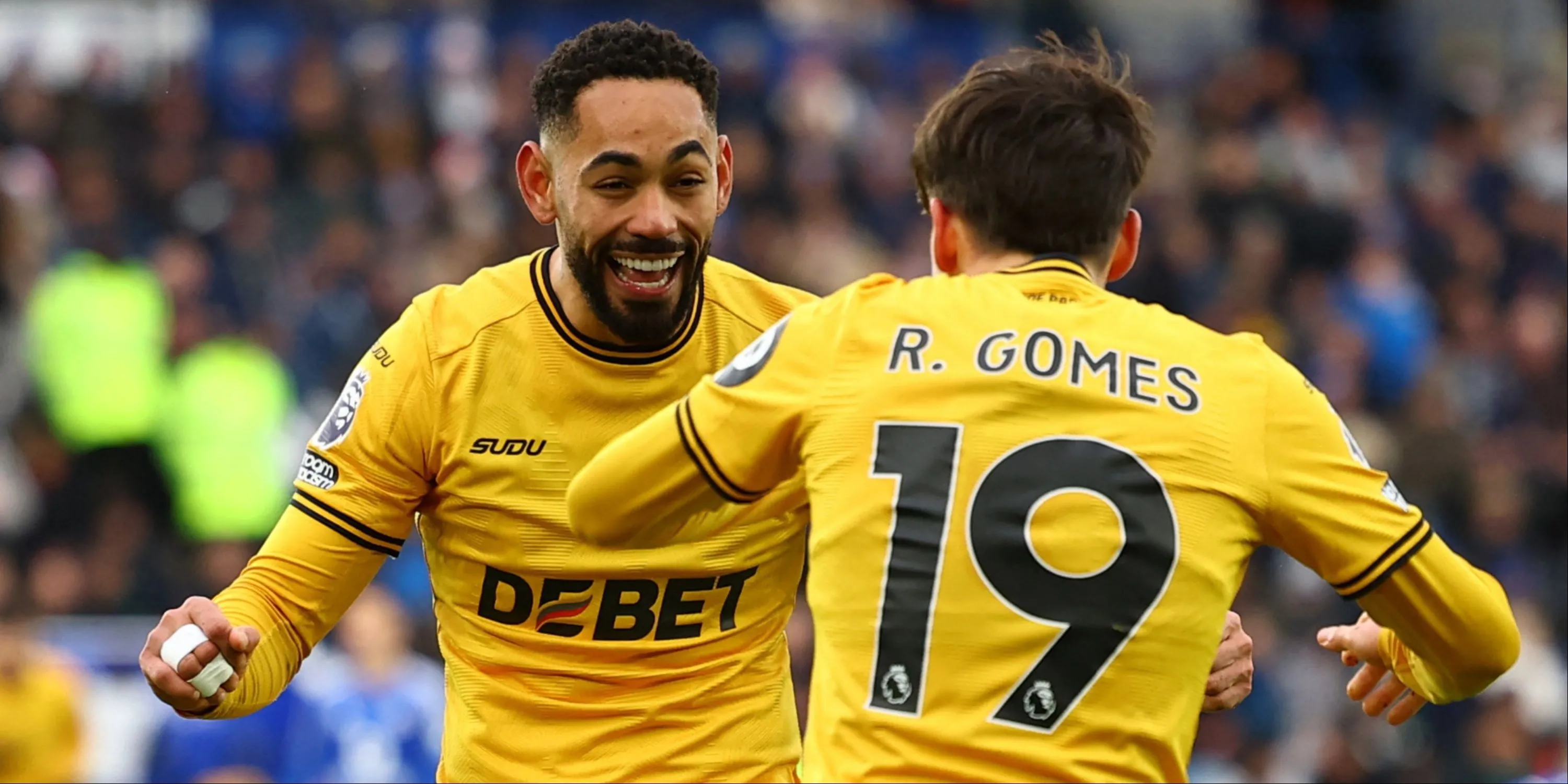 Tiền đạo Matheus Cunha ăn mừng bàn thắng trong chiến thắng 3-0 của Wolves trước Leicester City