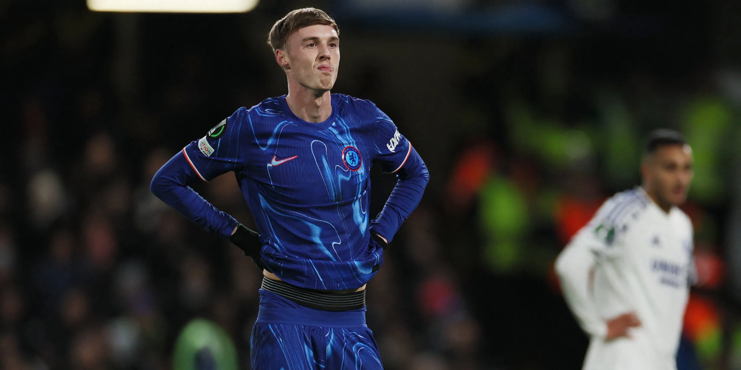 Cole Palmer của Chelsea ăn mừng bàn thắng trong một trận đấu tại Premier League
