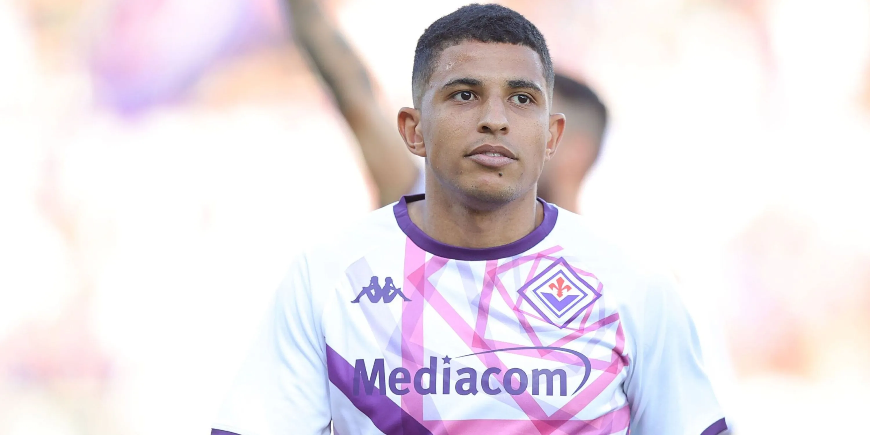 Dodo hậu vệ Fiorentina trong danh sách chuyển nhượng của Liverpool