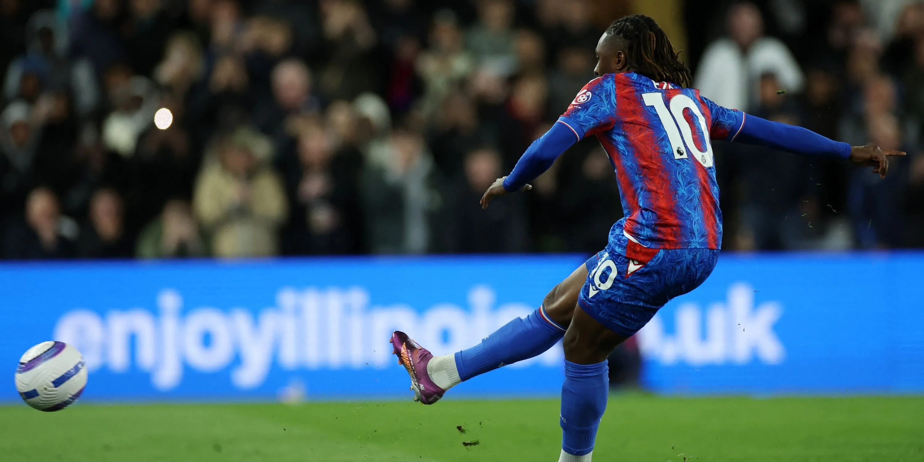 Arsenal nhận cú hích lớn: Timber và Calafiori tái xuất trước đại chiến PSG