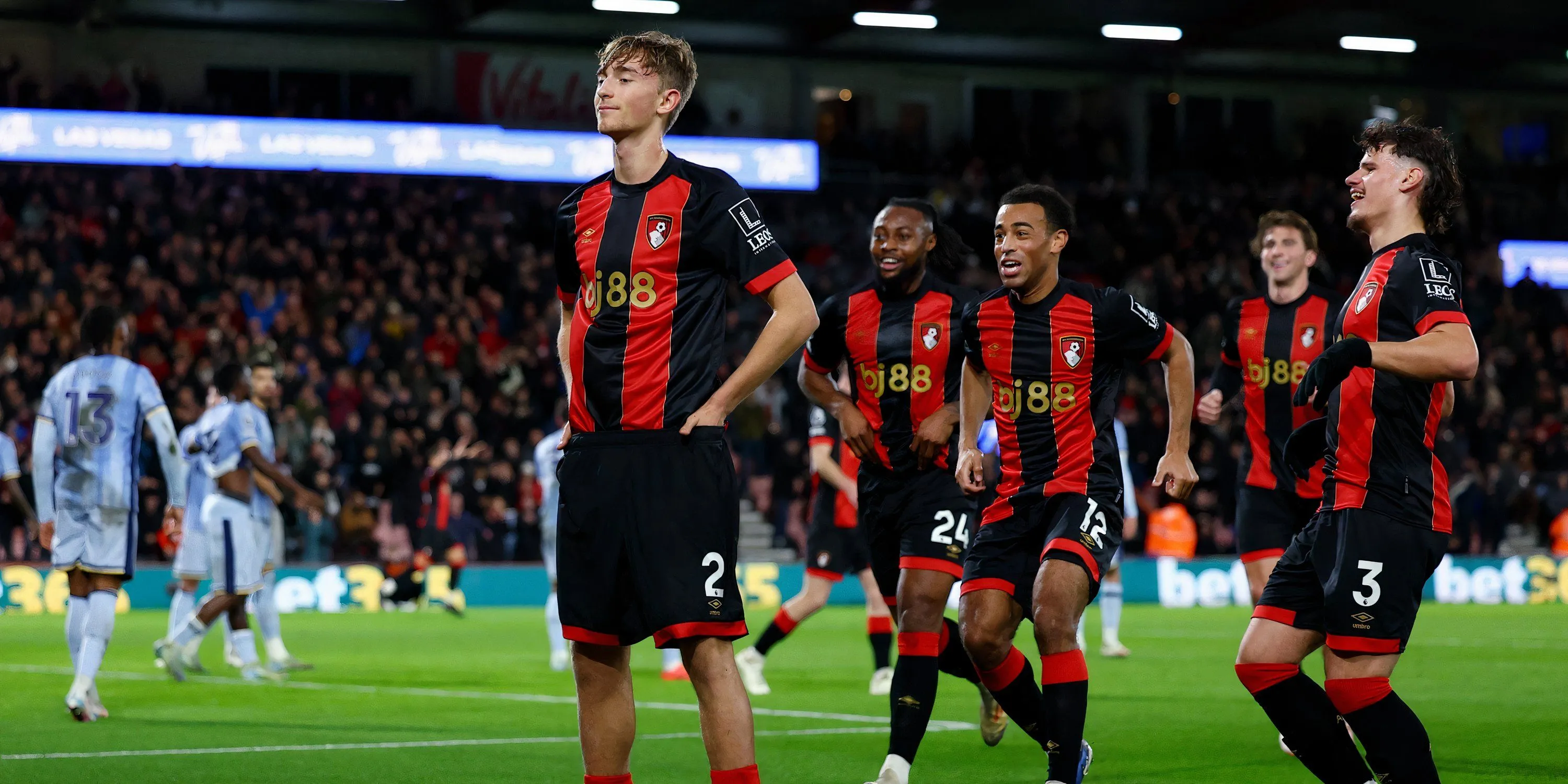 Hậu vệ trẻ Dean Huijsen của Bournemouth mục tiêu theo đuổi của Arsenal và Real Madrid