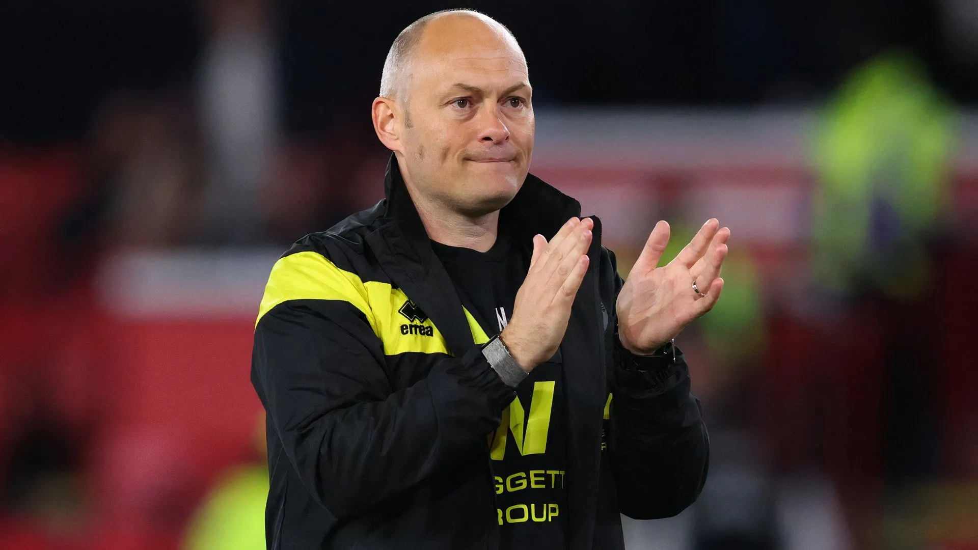 HLV Alex Neil của Millwall tập trung cho kế hoạch chuyển nhượng mùa hè