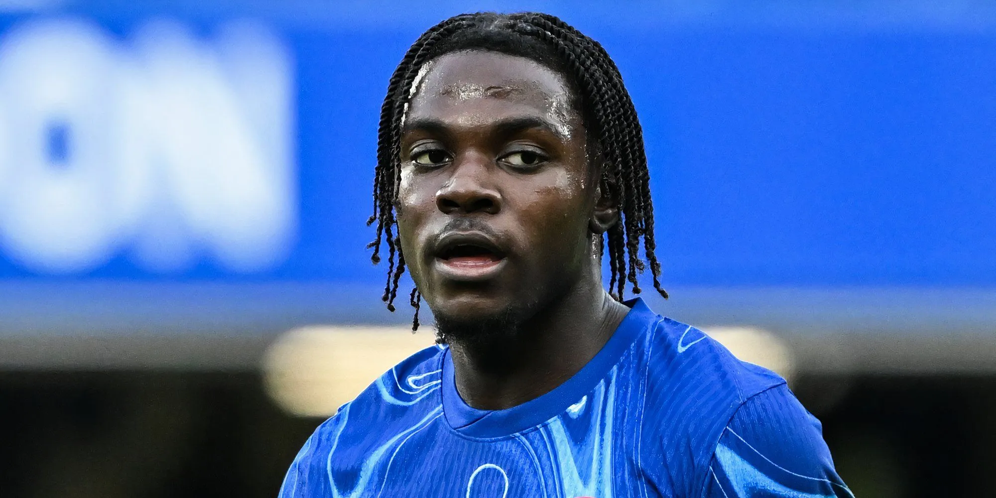 Arsenal nhận cú hích lớn: Timber và Calafiori tái xuất trước đại chiến PSG