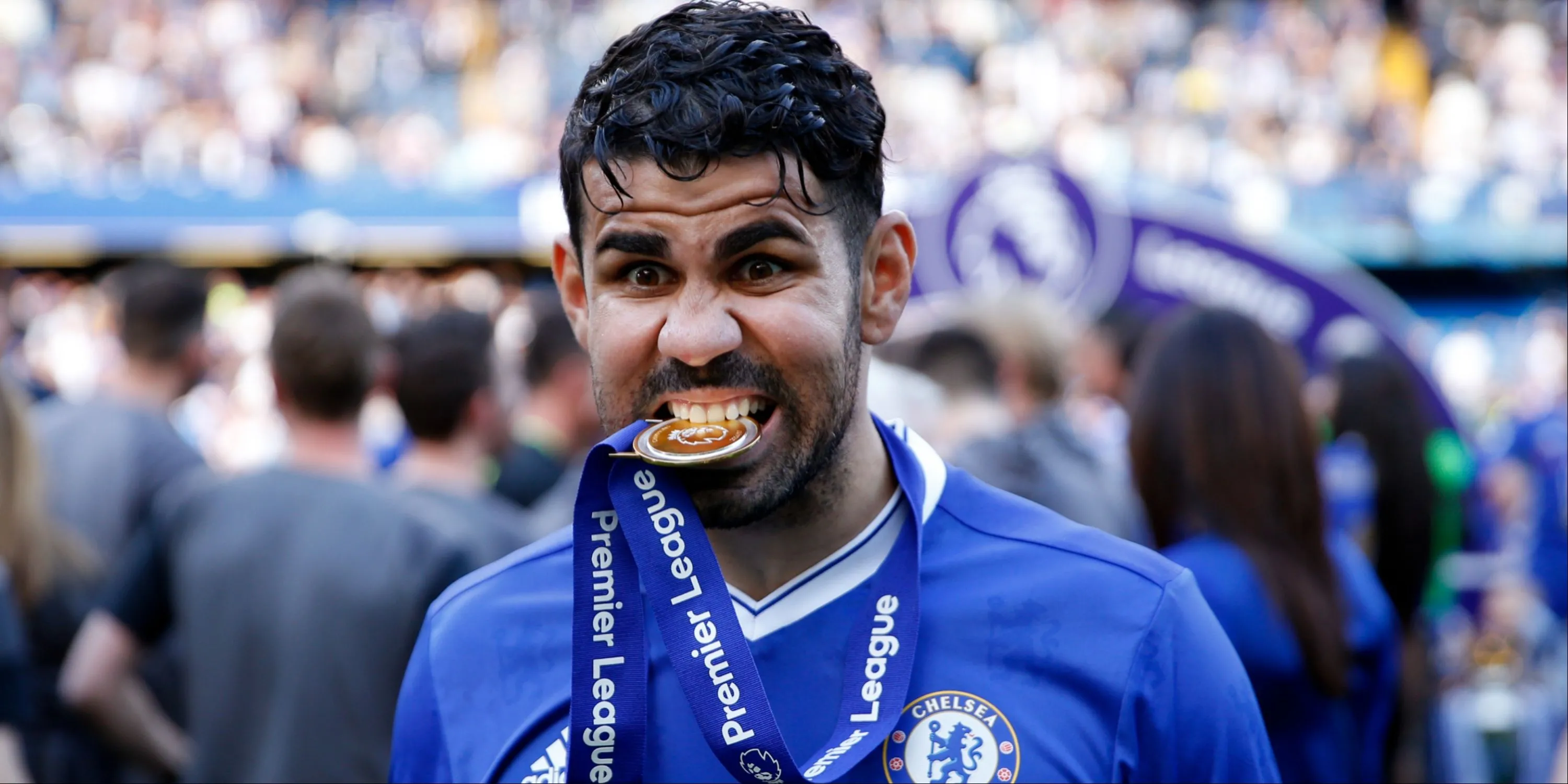 Tiền đạo Diego Costa ăn mừng bàn thắng cho Chelsea