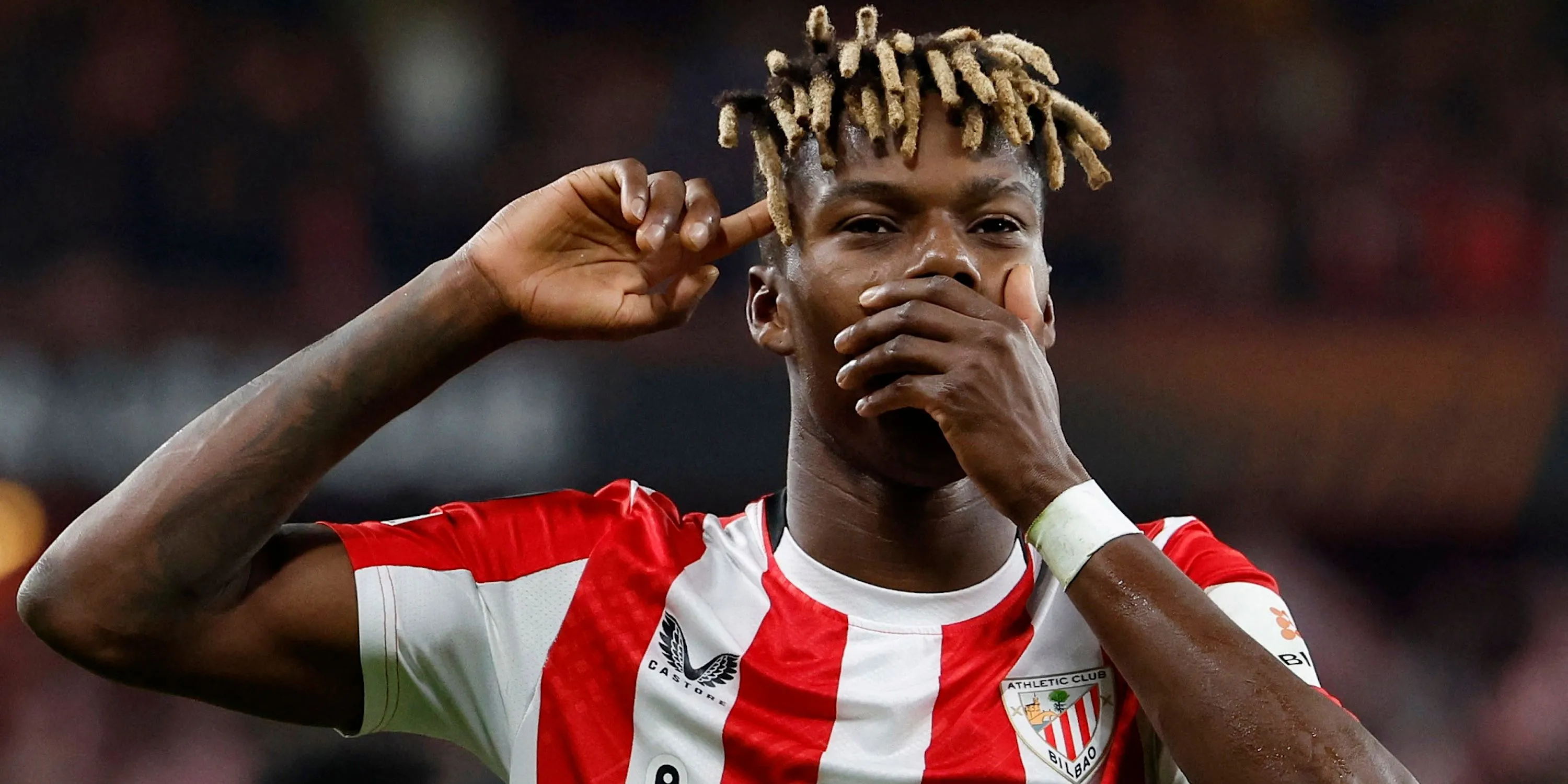 Nico Williams ăn mừng cùng đồng đội tại Athletic Club