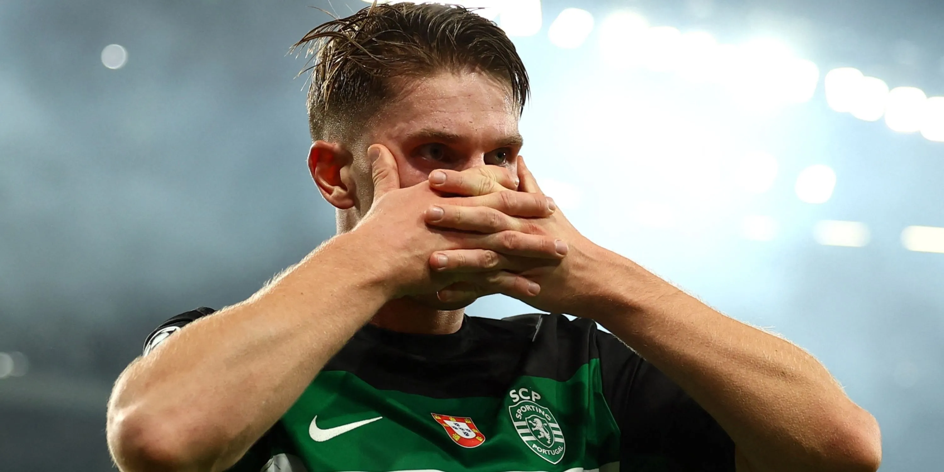 Viktor Gyokeres ăn mừng bàn thắng cho Sporting Lisbon