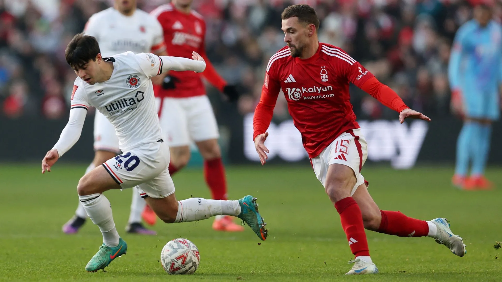 Harry Toffolo trong thời gian thi đấu cho Nottingham Forest