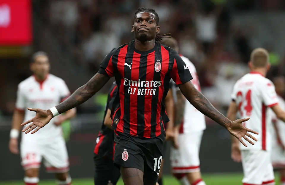 Doanh thu tài trợ Serie A: Juventus, Milan dẫn đầu, Napoli đứng sau Sassuolo
