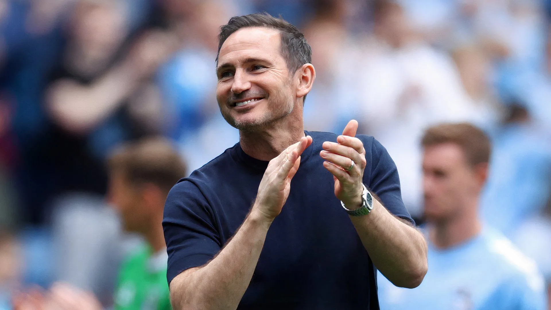 Frank Lampard đang huấn luyện Coventry City; George Shepherd trong hệ thống trẻ đội bóng