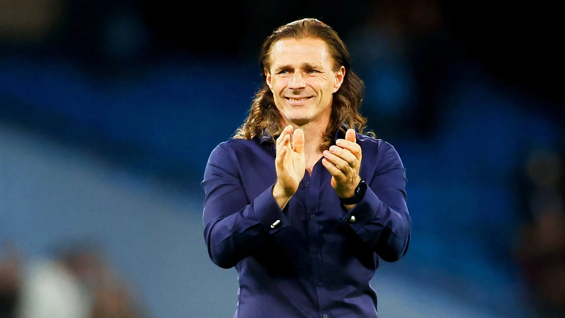 Gareth Ainsworth - ứng viên tiềm năng cho Reading
