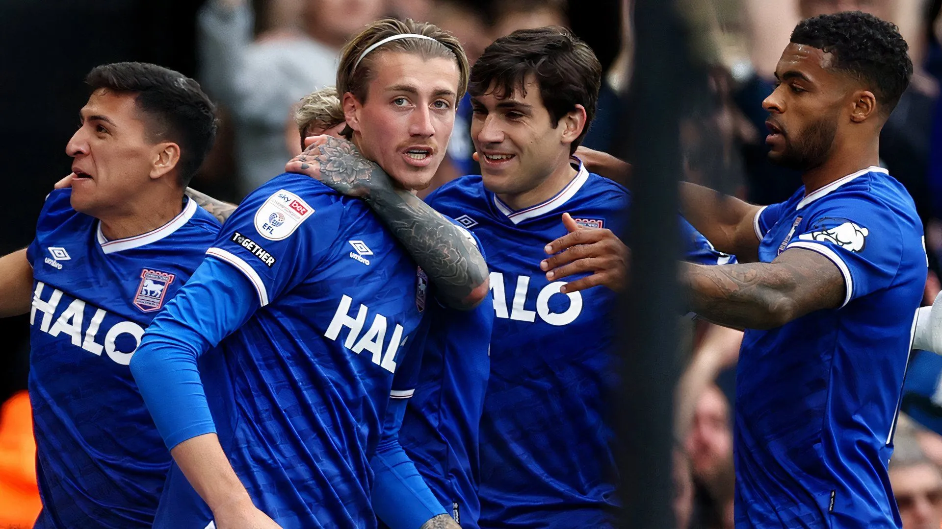Jack Clarke ăn mừng bàn thắng cho Ipswich Town trước Norwich - bàn thắng sớm mùa 2025