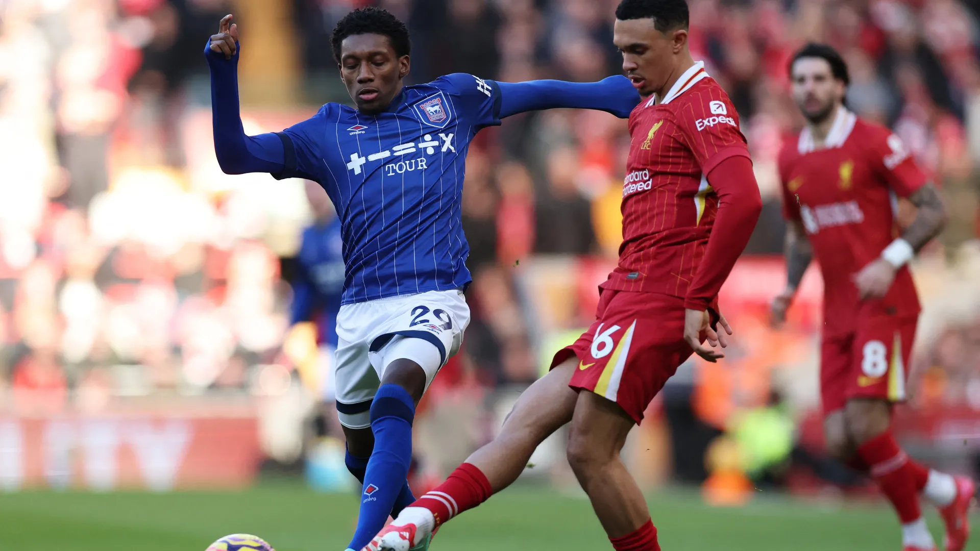 Jaden Philogene trong màu áo Ipswich Town
