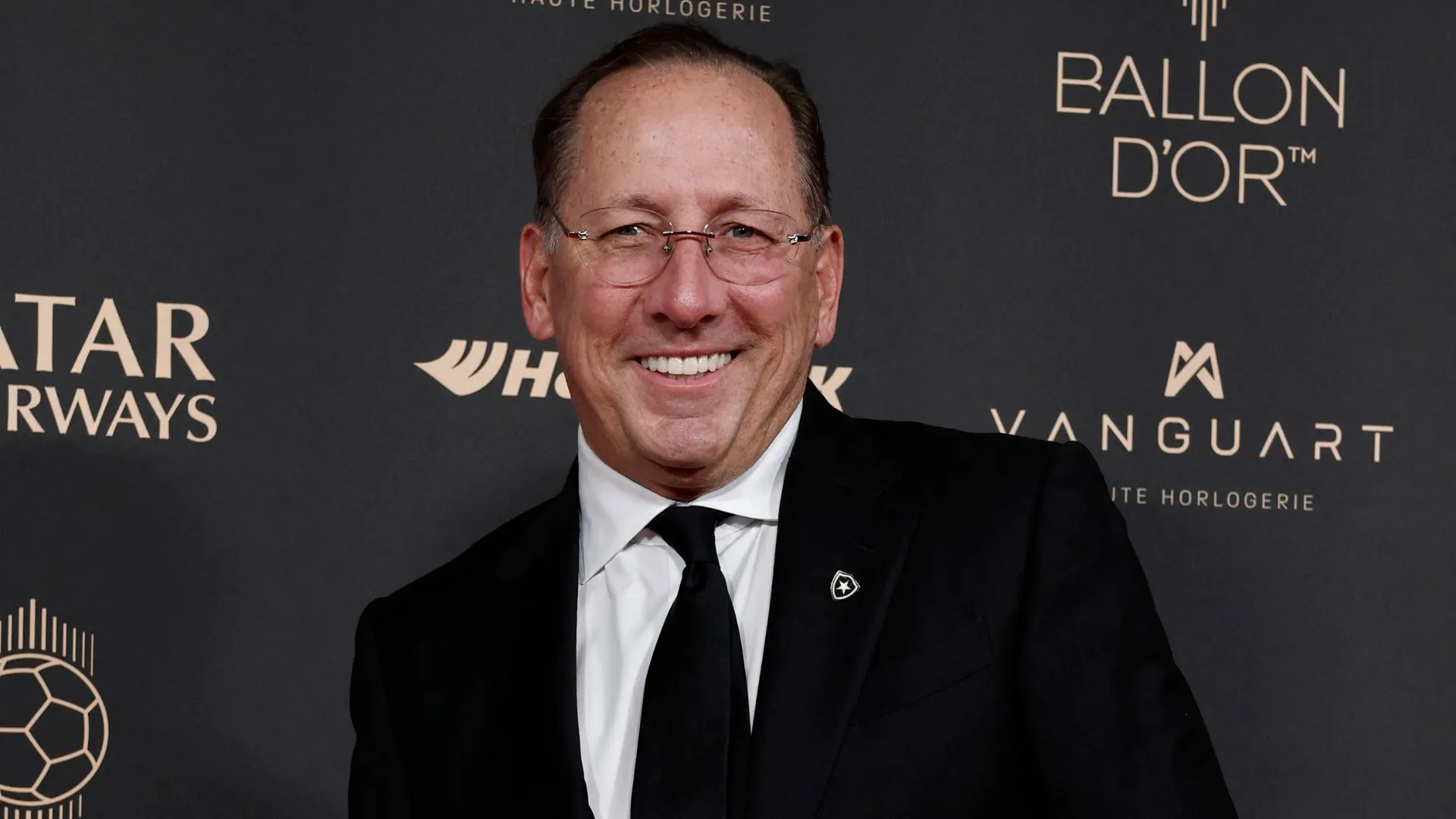 John Textor trong bối cảnh tin đồn mua lại câu lạc bộ Championship