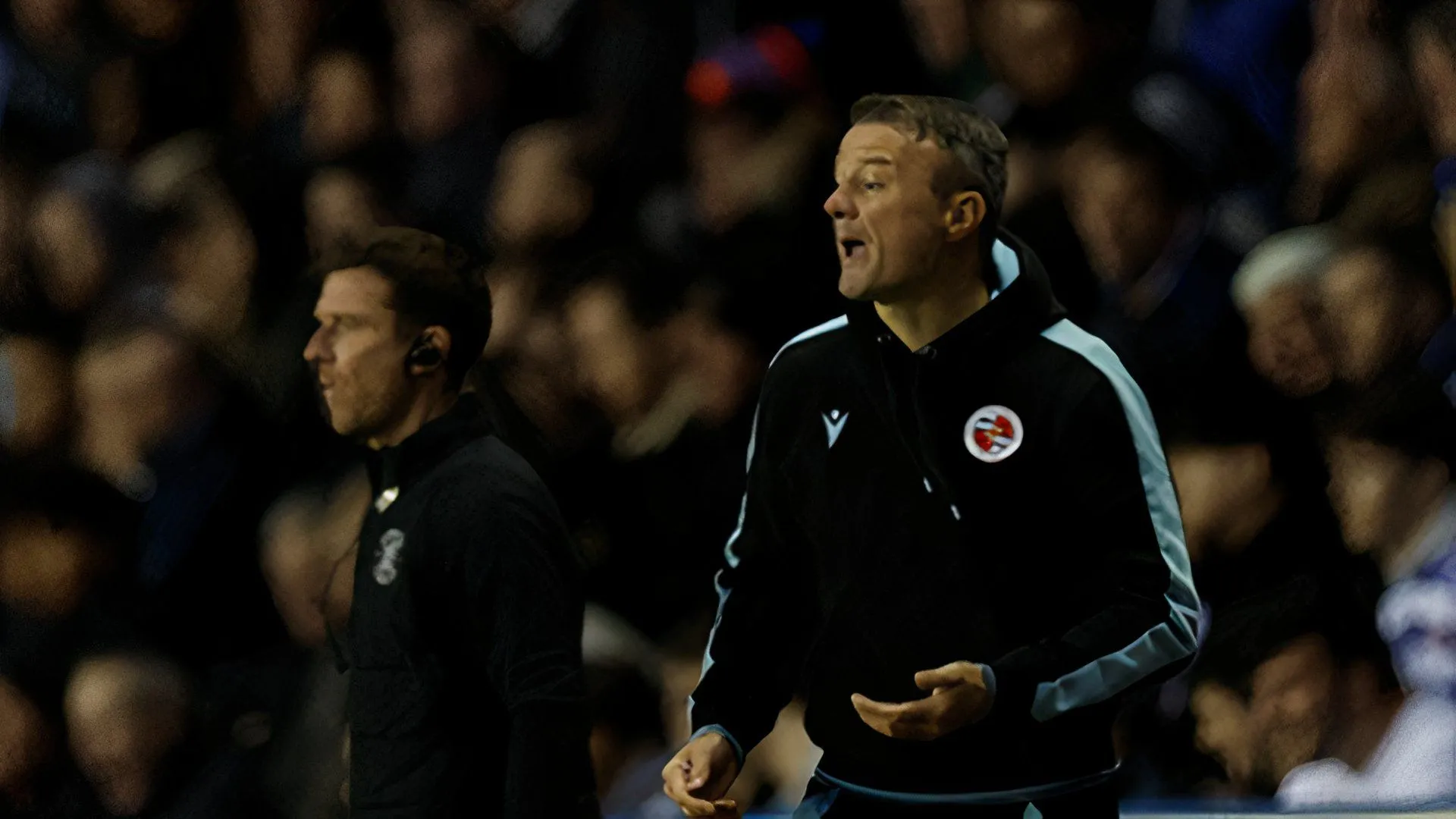 Noel Hunt khi còn dẫn dắt Reading trước lúc bị sa thải sau trận hòa Doncaster