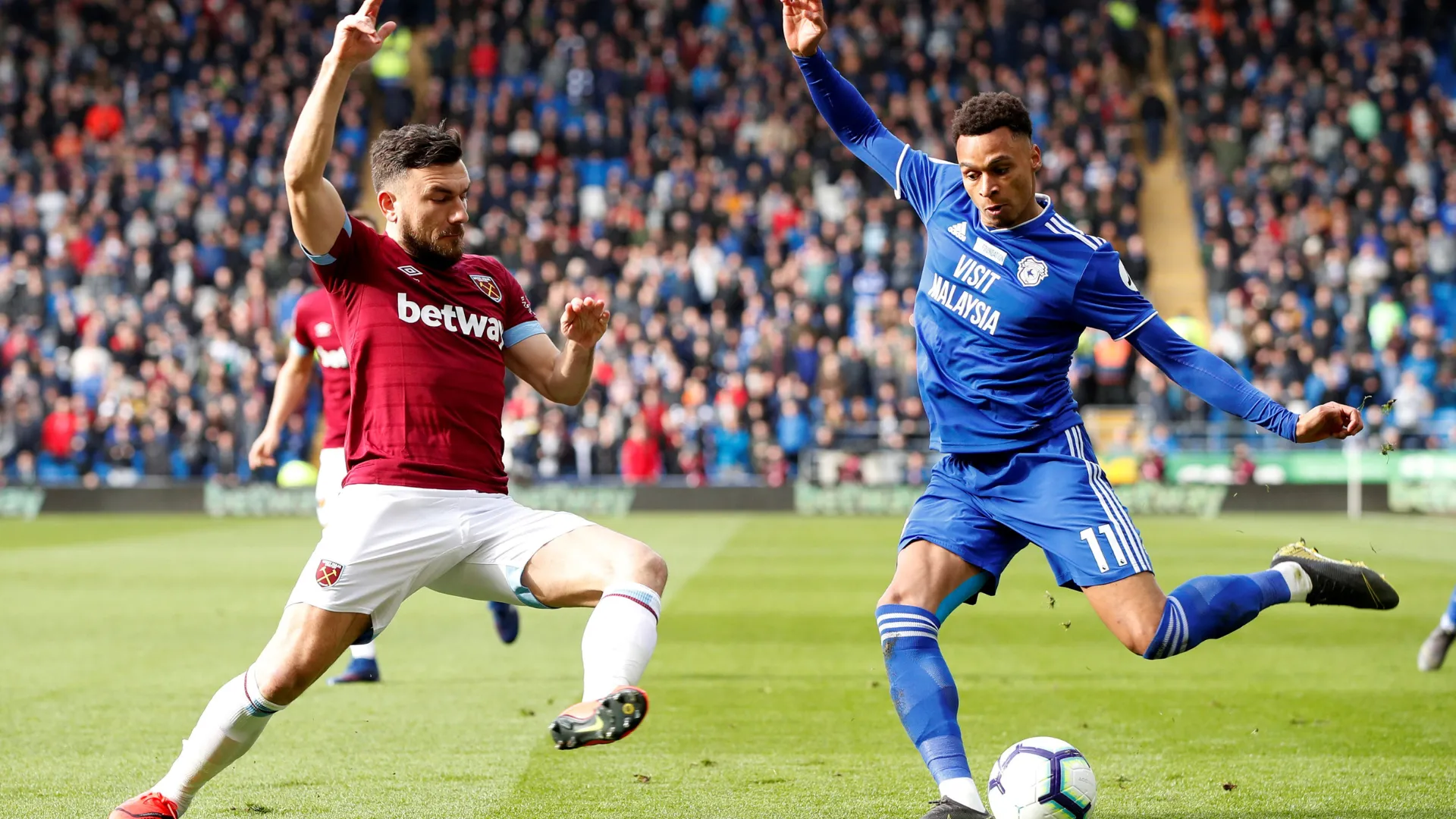 Tư liệu FLW về Josh Murphy và các ý kiến đánh giá thời ở Cardiff