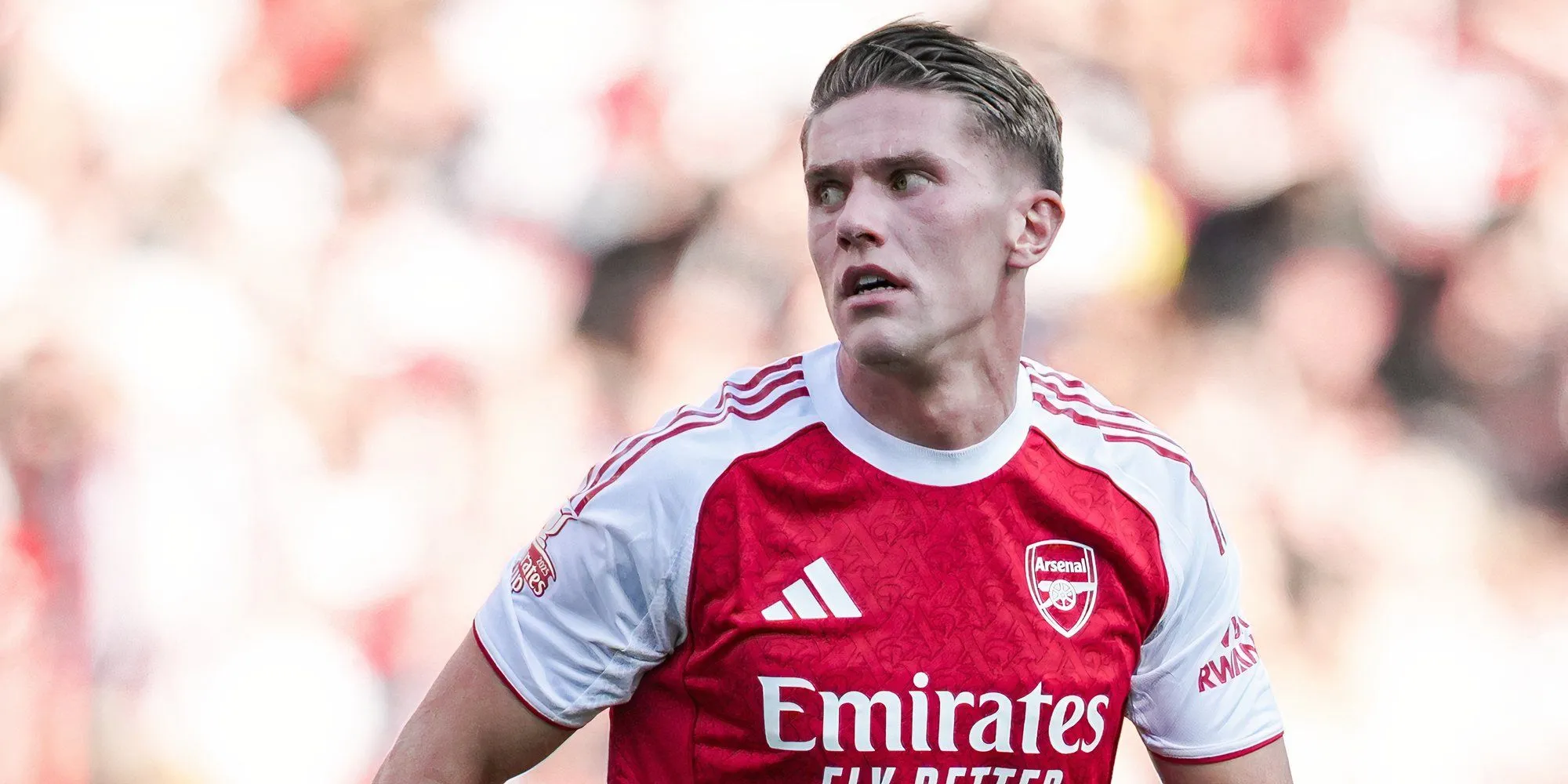 Viktor Gyökeres, mẫu tiền đạo được nhắc đến trong bối cảnh cải thiện hàng công của Arsenal