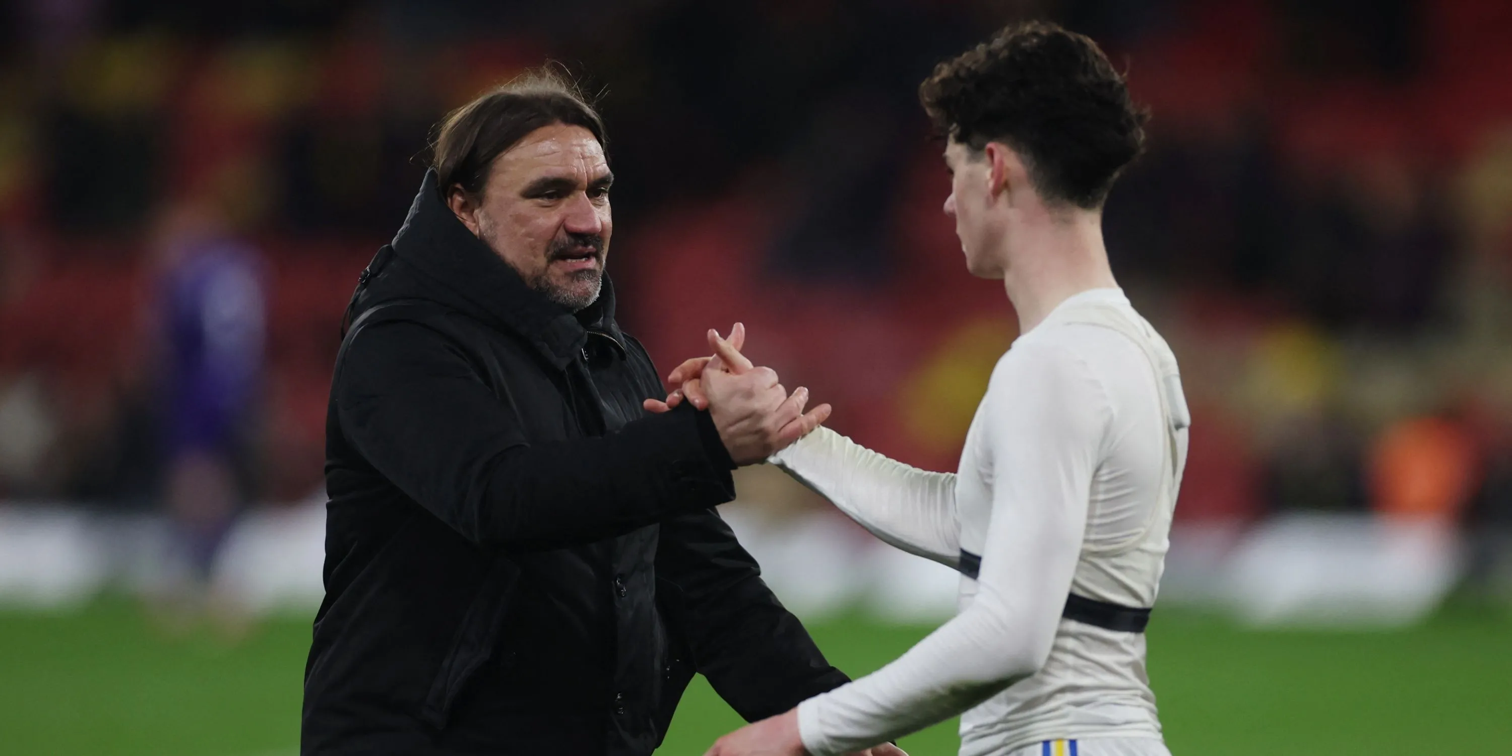 Huấn luyện viên Daniel Farke tại sân training của Leeds United, công bố tình hình đội hình